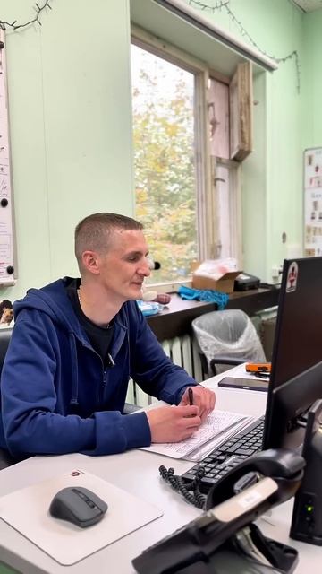 Честно мы никого не держим в заложниках! гидравлика юмор домкрат