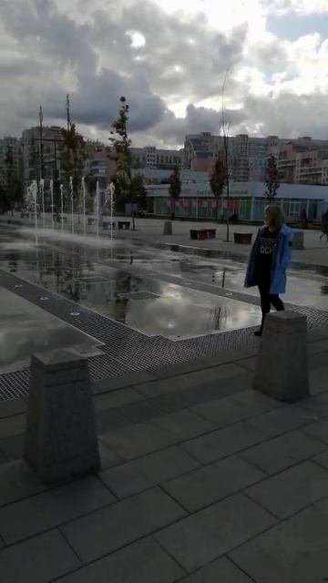первый раз в Москве mp4 москва