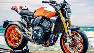 Honda CB1000R - Взрывная Смесь Спортбайка и Кафе-Рейсера !
