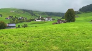 Жизнь в швейцарской небесной деревне - Расслабляющая прогулка по самой красивой сельской местности