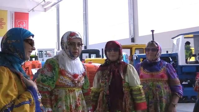 Научно-технический музей истории трактора (г. Чебоксары), или ПиллекБабка рассказывает