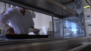 Внезапная проверка питания в Алатской школе