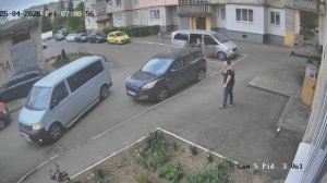 За шкирку и в фургон! Луцк (свободная Украина) :-)