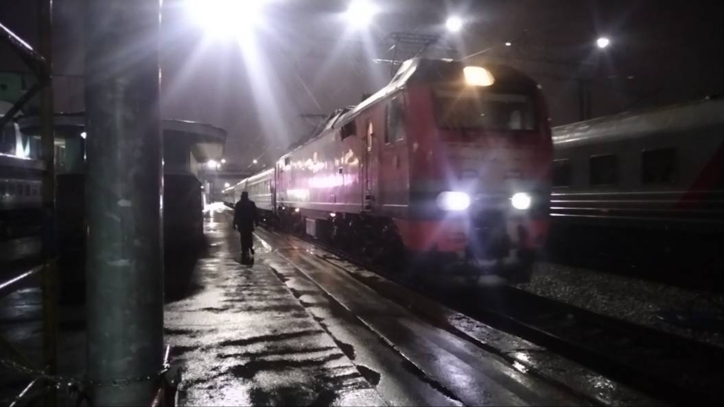 ЭП2К с поездом №692 Барнаул-Новосибирск