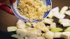 Креветки в кисло-сладком соусе