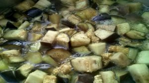 Малосольные баклажаны с чесноком