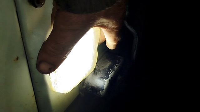 УАЗ, как улучшить свет заднего хода.