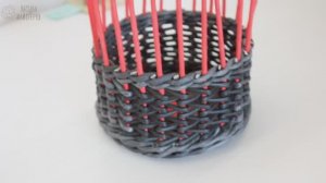 Японское послойное плетение из газетных трубочек