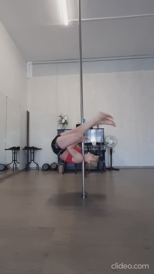 Возможно, ничего особенного... Но сделать это не просто (из серии "ПОТОМУ ЧТО МОГУ!..")