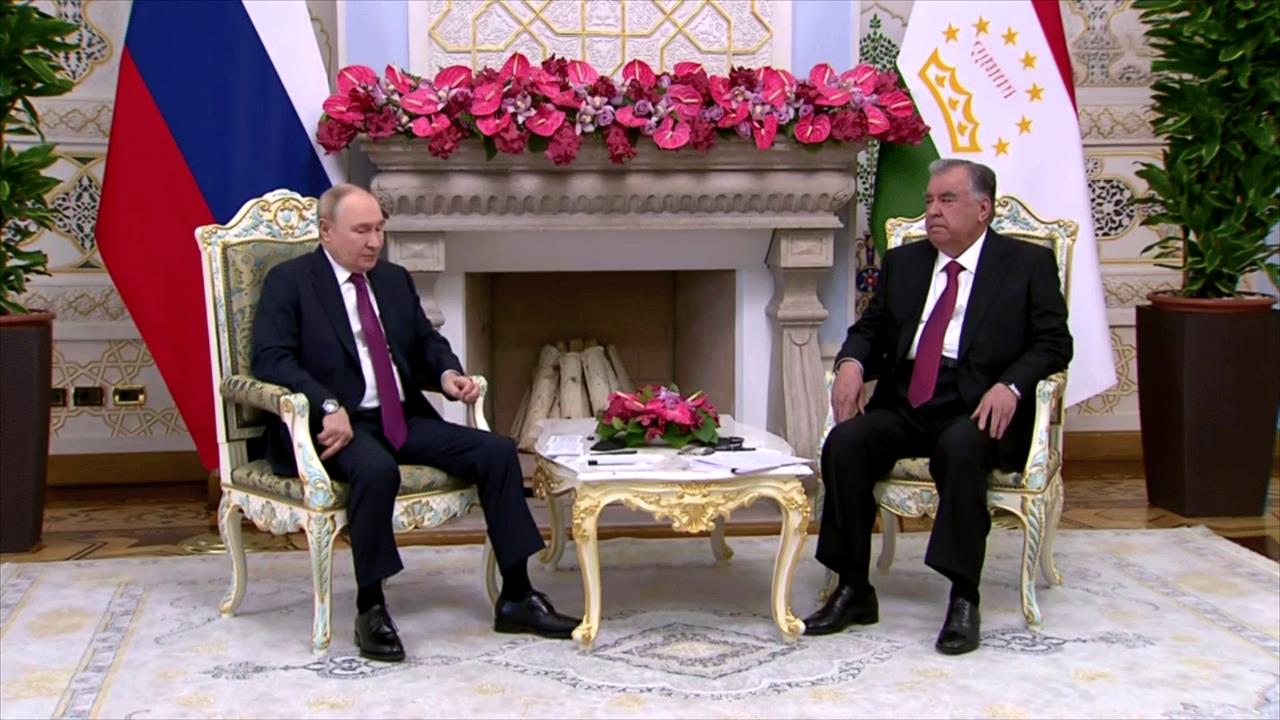 Надежные союзники: Путин начал визит в Таджикистан с беседы с Рахмоном