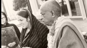 Лекция Шрилы Прабхупады 09.10.1974, Майапур. ШБ 1.8.29. Действия Кришны похожи на человеческие.