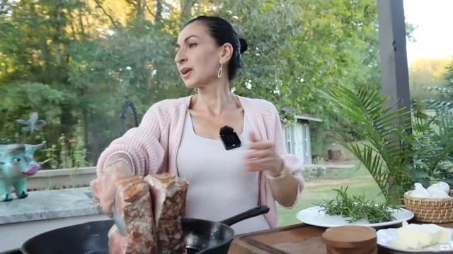 Стейк на ужин для мальчиков Перевод Эгине