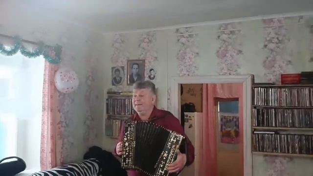 А эта свадьба, пела и плясала!