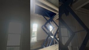 Гидравлический подъемный стол 8000 кг, платформа 5400х2200 мм, высота подъема 6750 мм