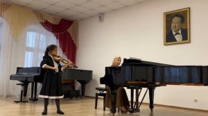 Фантазия на тему русской песни  "Душечка Девица", Шарль Берио, Насырова Кира, 10 лет, г.Уфа