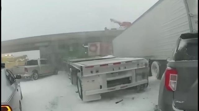 Там у них ужасные ситуации на дорогах.. (2)