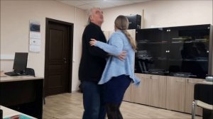 Танцы разминка на работе