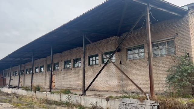 Здание в Вытегре, Ленинградский тракт, дом 37. Продажа или аренда.  Телефон +7 966 9333818 Алексей