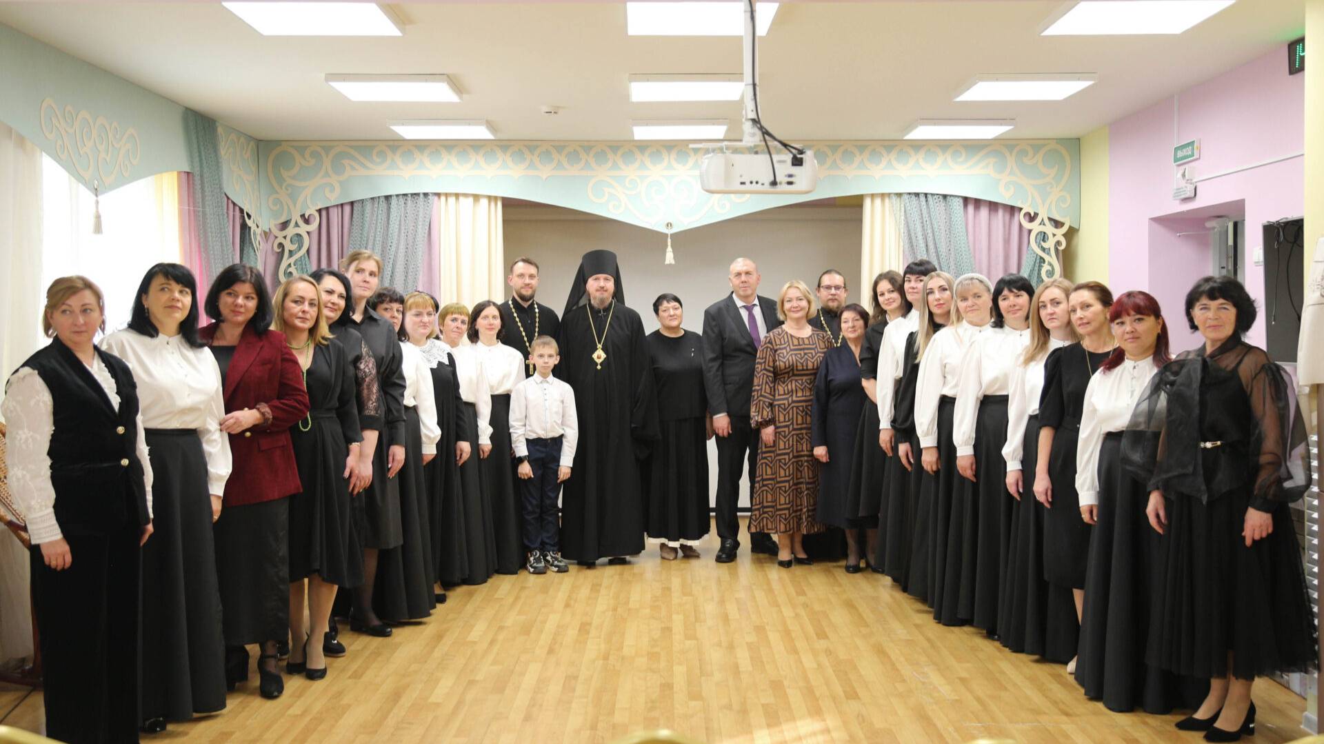 Еженедельная программа 