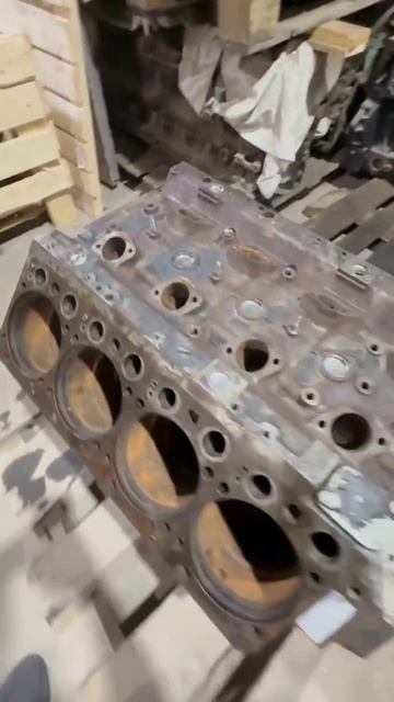 Бу блок цилиндров Mercedes OM502LA  OM 502 LA A5420100305