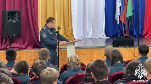 Студентам рассказали об истории Гражданской обороны страны