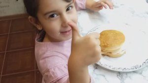 Приготовим сочный простой бургер дома. Быстро и вкусно!!!