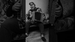 Гармонь.  Позади крутой поворот. И. Саруханов.  Кавер.mp4