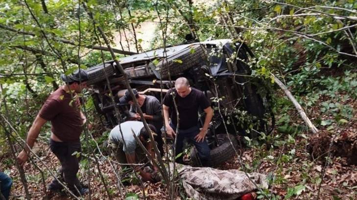 В Абхазии  экскурсионный автобус сорвался в пропасть, среди туристов есть ставропольцы