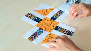 Это самое простой лоскутный блок из всех, что когда-либо было. Креативная идея для шитья из остатков