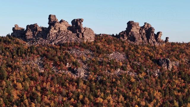 Полёт к Помянённому камню (4К)