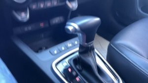Продажа Киа Рио Х 21г, родной окрас , максимальная комплектация premium, зеленая автотека , без ДТП