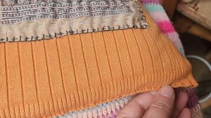 Декоративная наволочка из старых вещей и лоскутов