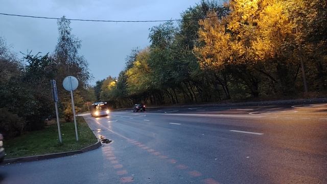 Автобус ЛиАЗ 6213 борт 192800 маршрут 687
