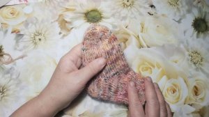 Связала детские носочки , подключили газ 🥰