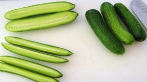 Малосольные огурцы с рассолом