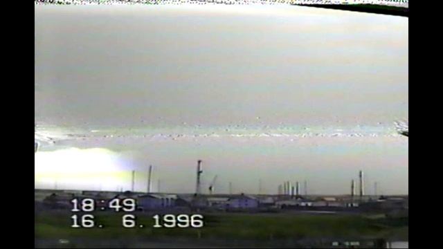 вид из окна 16,06,19962 часть Зырянка