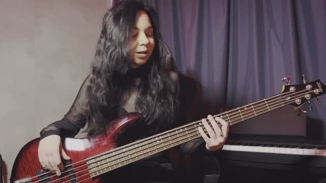 Maneskin - Zitti E Buoni (bass)