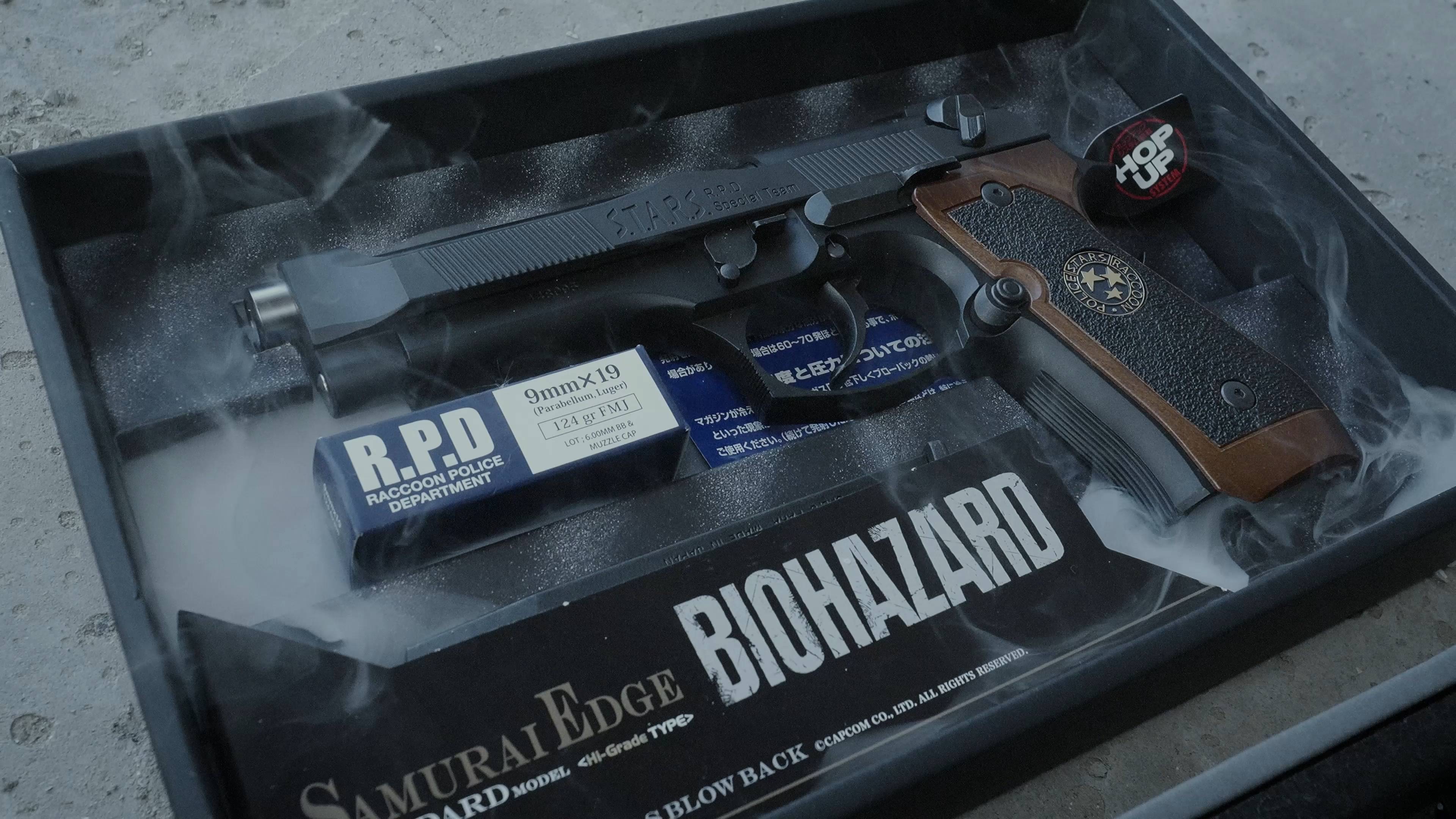 Страйкбольный пистолет (Tokyo Marui) Biohazard Samurai Edge Std. Model Hi-Grade и Standart