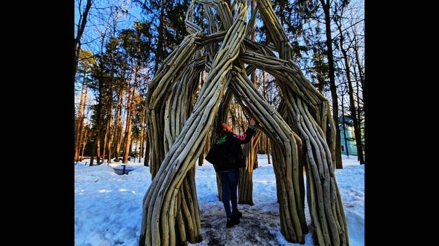 Фотоальбом «Один день в городе Ново-Переделкино». Город писателей Переделкино, март 2024.