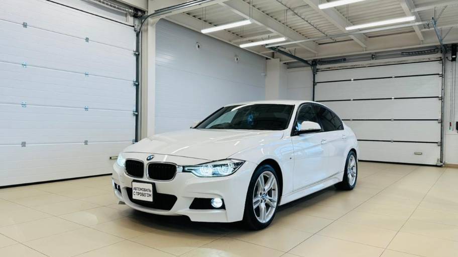 BMW 3-Series, 2016 год