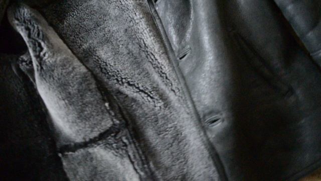 Новая добротная дублёнка европейка