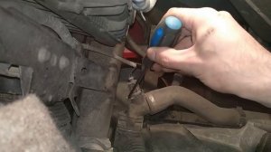 #008(2) слив антифриза audi Q7,VW Touareg(bhk)