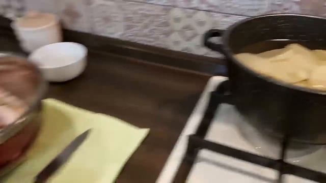 Жареный окунь с корочкой.