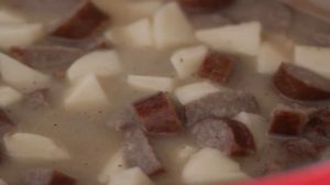 Немецкий суп с колбасками