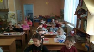 Весну поджидали и птиц рисовали!