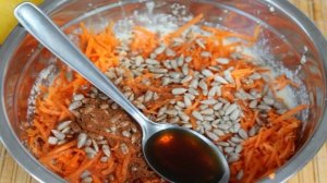 Морковный пирог на сметане