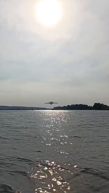 Бе-200 «Альтаир» — российский самолёт-амфибия (летающая лодка) смотреть онлайн