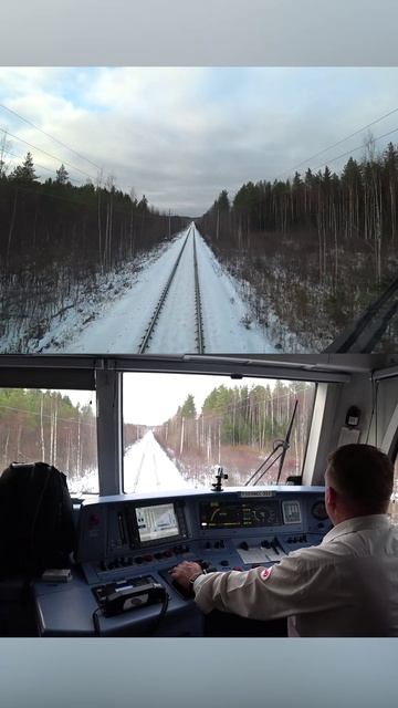 Неудобный короткий поезд 😬 едем на тепловозе ТЭП70БС смотреть онлайн