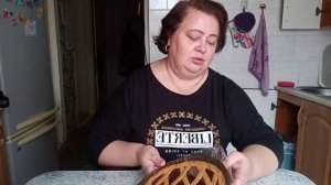 Не ходите парни замуж за Оксану Б......ну 👰🤵у неё беззубый рот 🤮 она Вас в топку засосёт 🌀