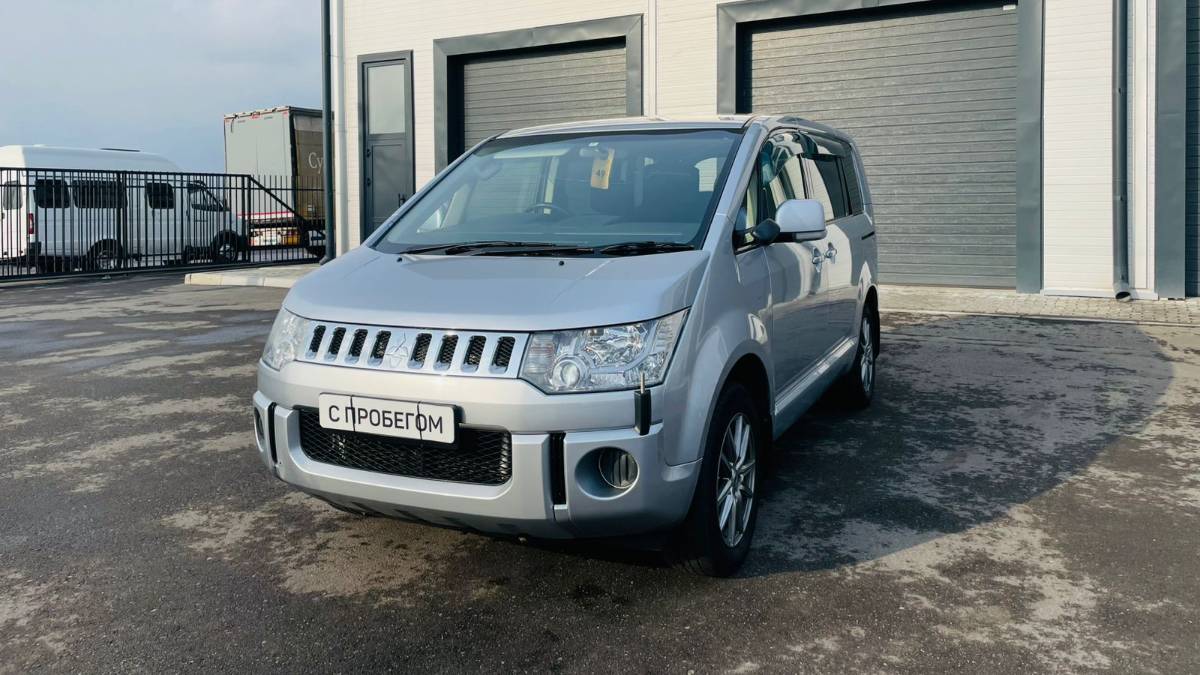 Mitsubishi Delica D:5, 2016 год